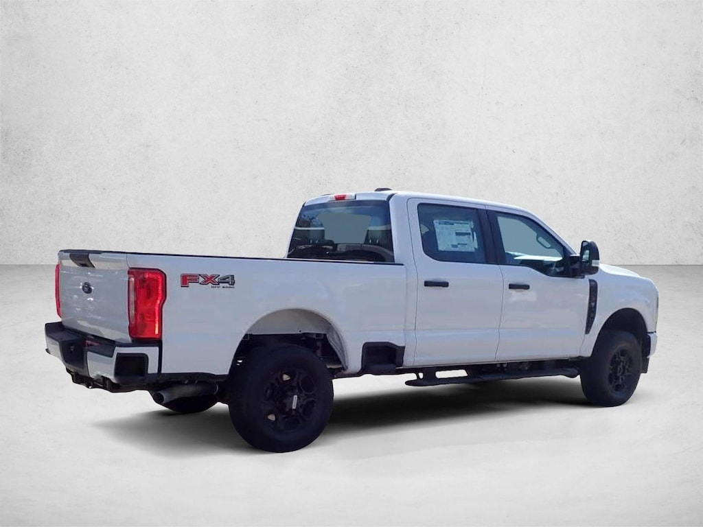 New 2026 Ford F-250 XL Truck Crew Cab