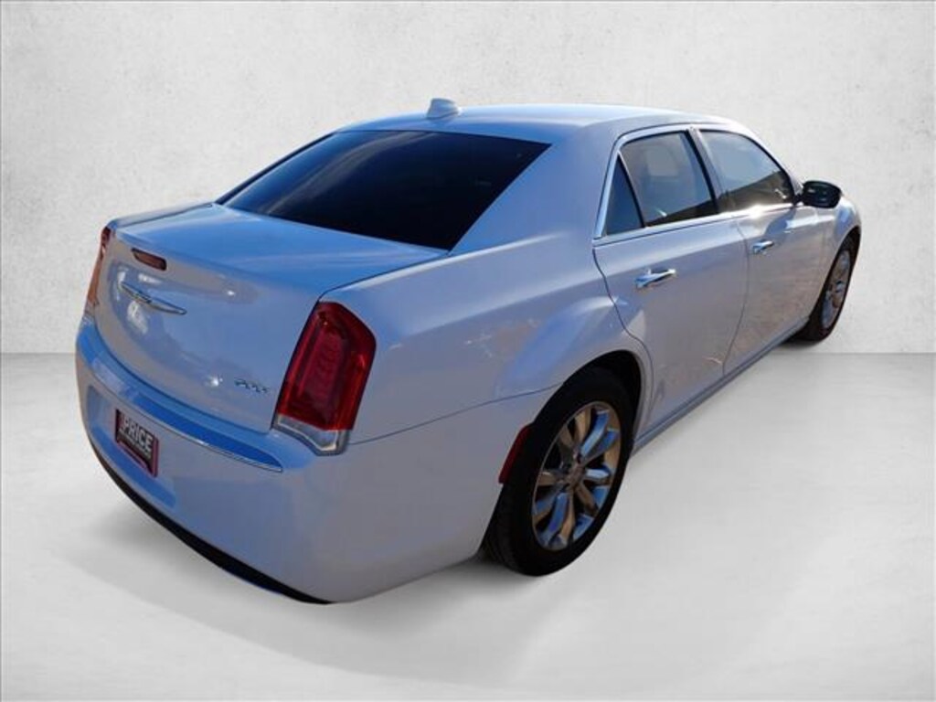 Used 2018 Chrysler 300 Limited Sedan