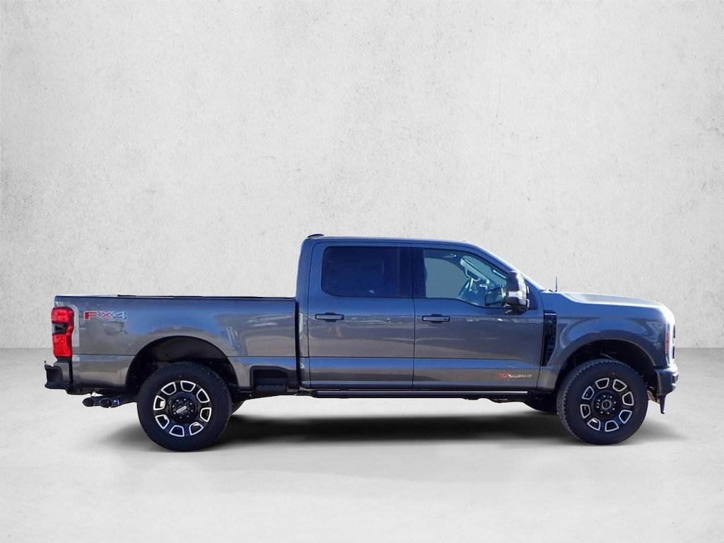 New 2026 Ford F-350 Platinum Truck Crew Cab