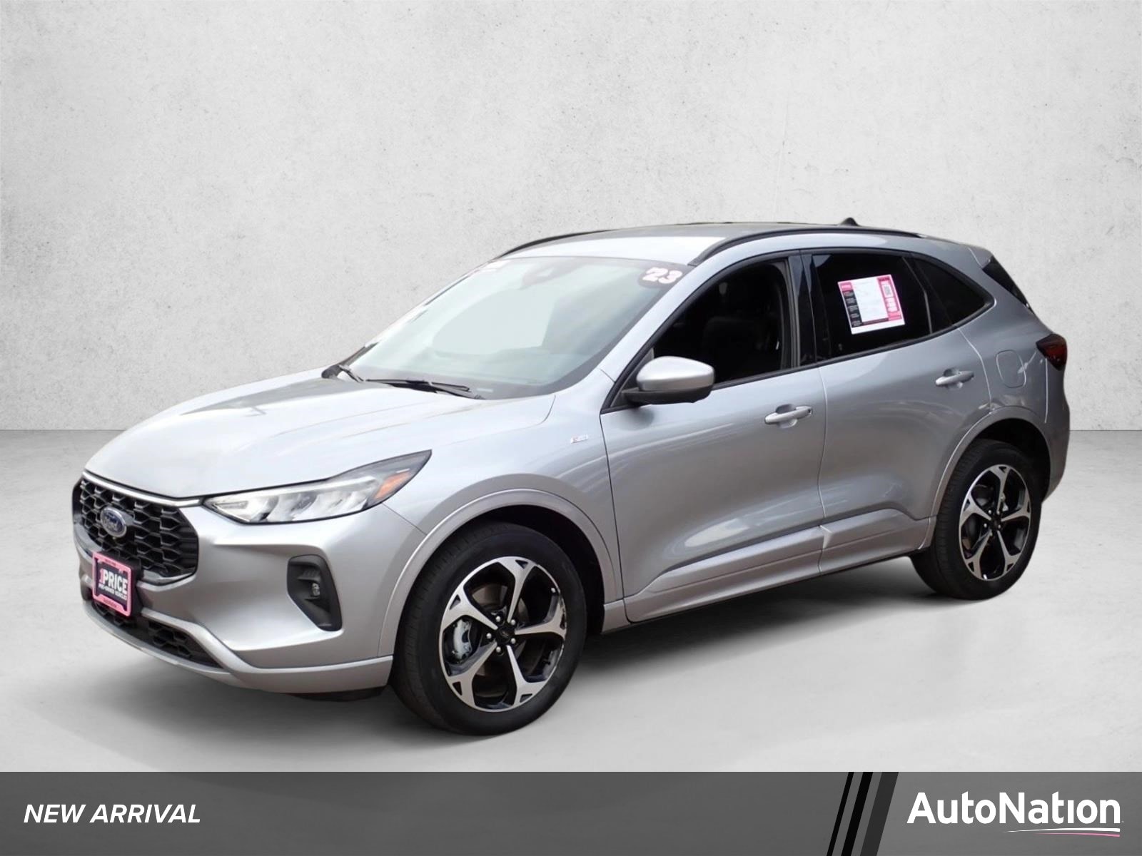 2023 Ford Escape ST-Line Select AWD 2.0L's photo