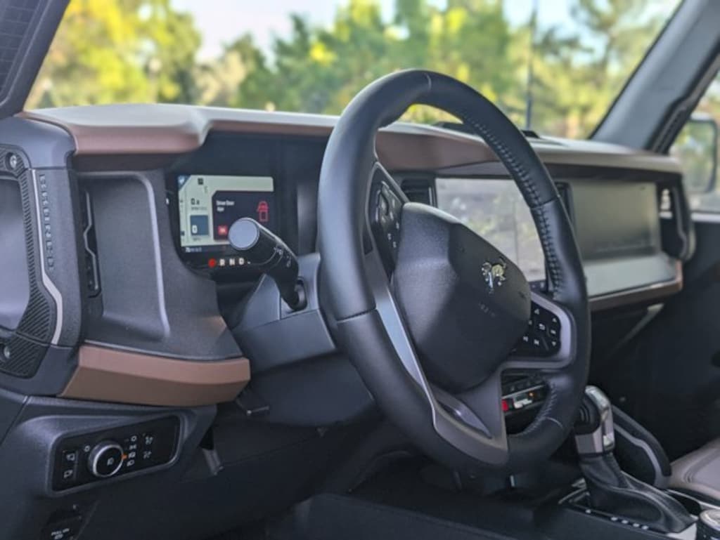 New 2024 Ford Bronco Outer Banks SUV