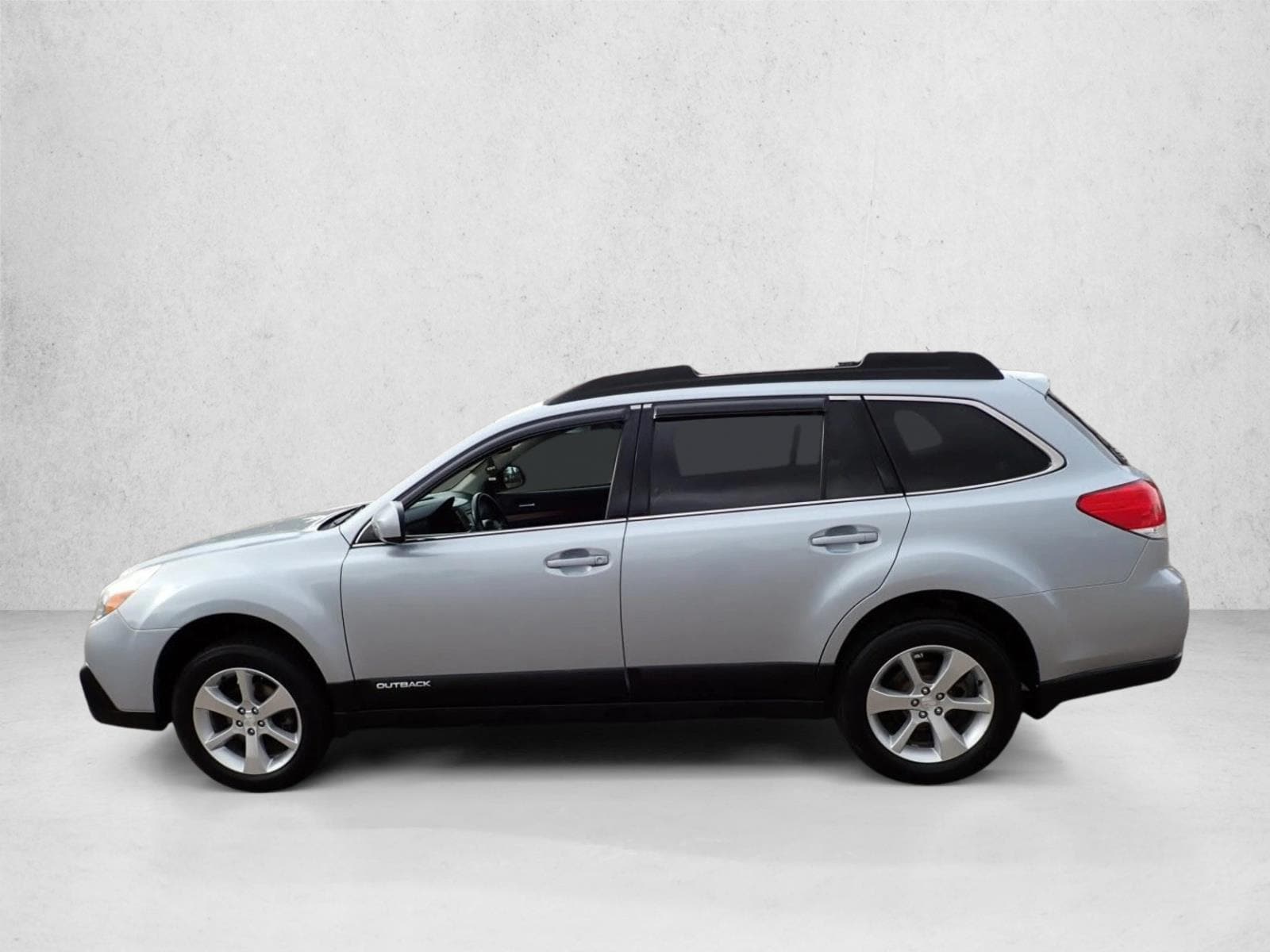 Used 2014 Subaru Outback 2.5i Limited with VIN 4S4BRCLC4E3274230 for sale in Littleton, CO