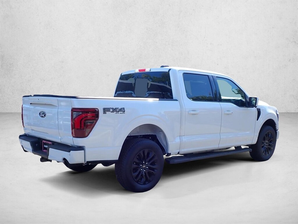 New 2026 Ford F-150 LARIAT Truck SuperCrew Cab