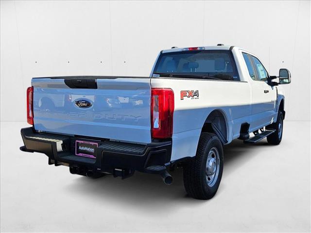 2025 Ford F-250 XL photo 2