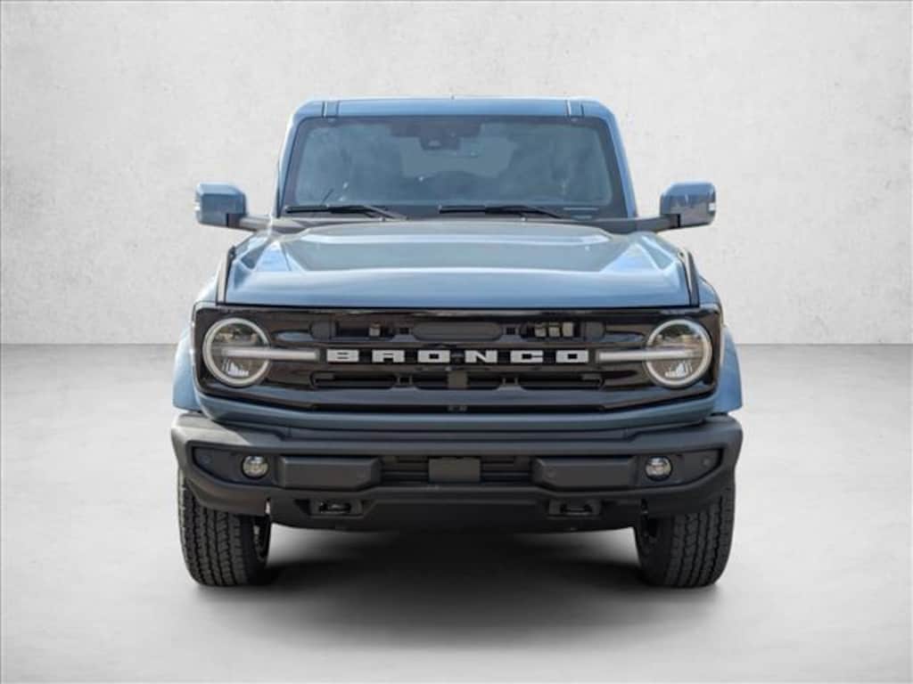 New 2025 Ford Bronco Outer Banks SUV