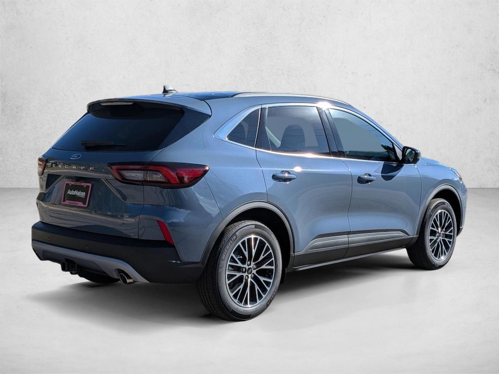 New 2026 Ford Escape PHEV SUV