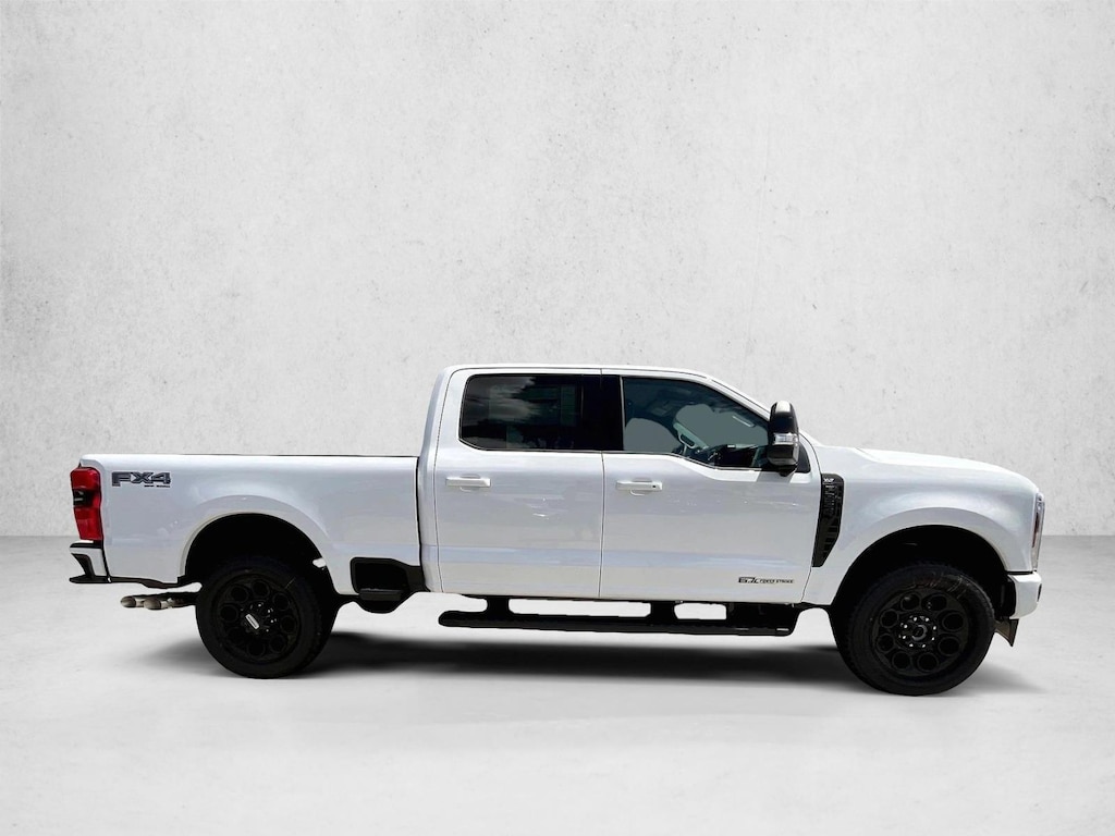 New 2026 Ford F-350 XLT Truck Crew Cab