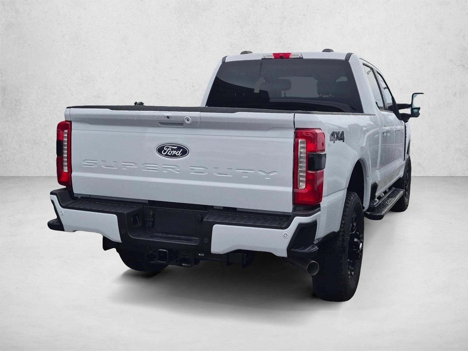 New 2027 Ford F-250 XLT Truck Crew Cab