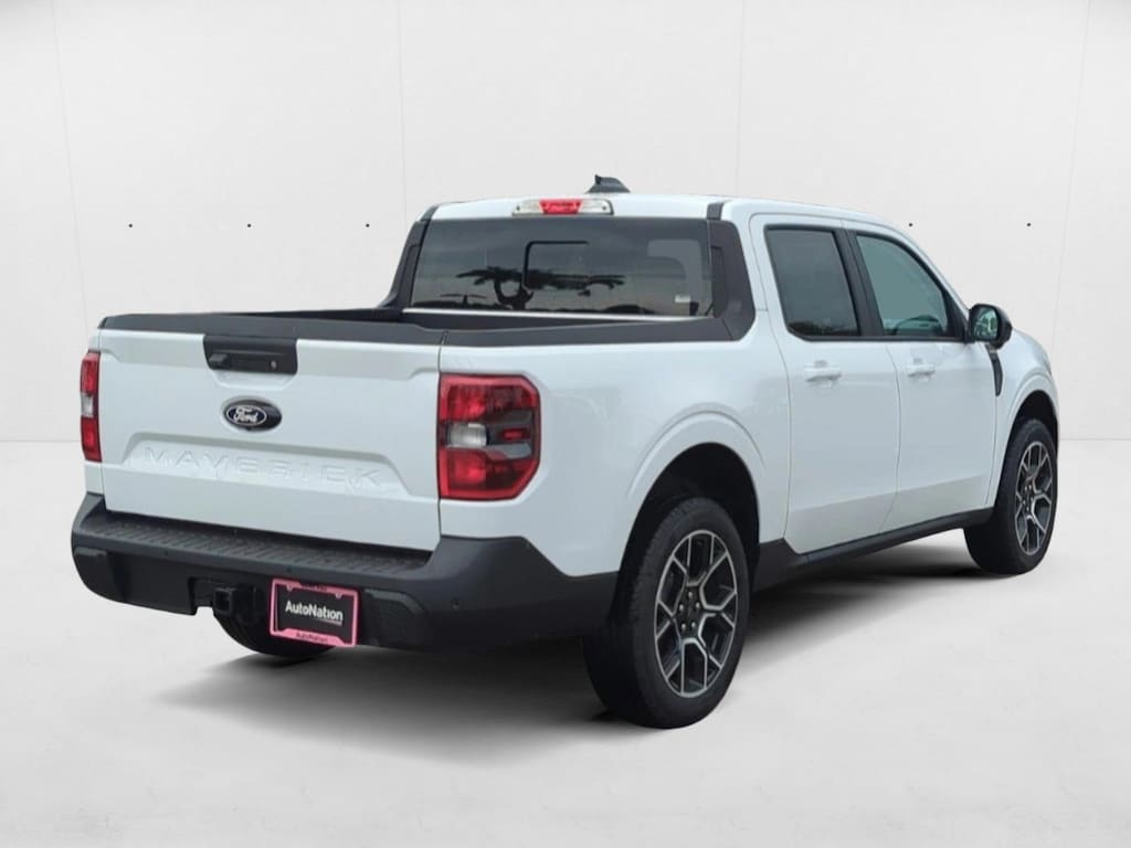 New 2025 Ford Maverick LARIAT Truck SuperCrew
