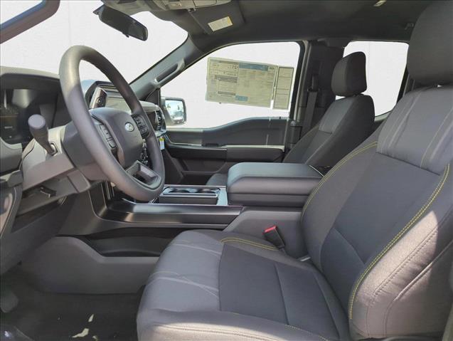 2025 Ford F-150 STX photo 4