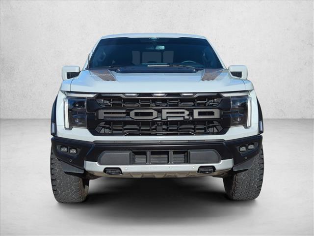 2024 Ford F-150 Raptor photo 2