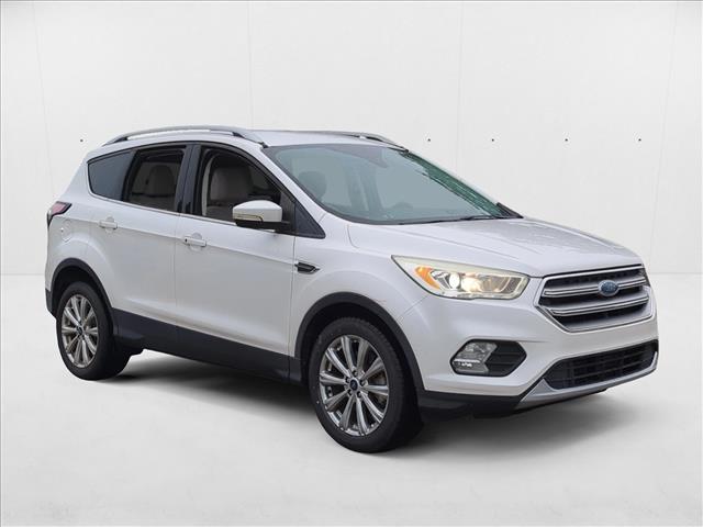 2017 Ford Escape Titanium photo 3