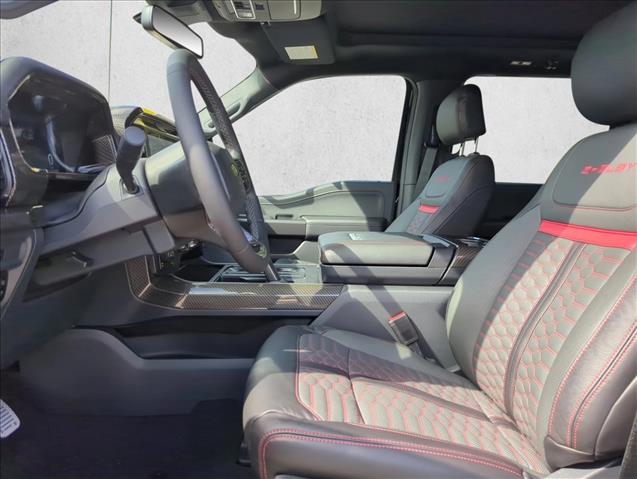 2025 Ford F-150 Lariat photo 4