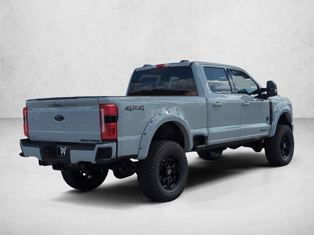 New 2026 Ford F-250 XLT Truck Crew Cab