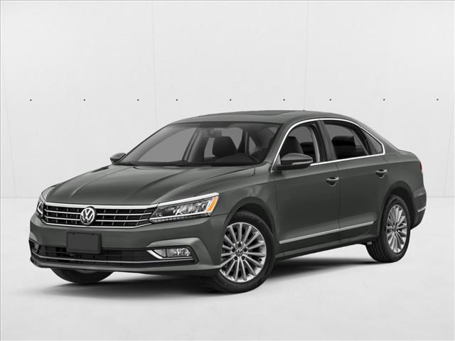 2018 Volkswagen Passat R-Line's photo
