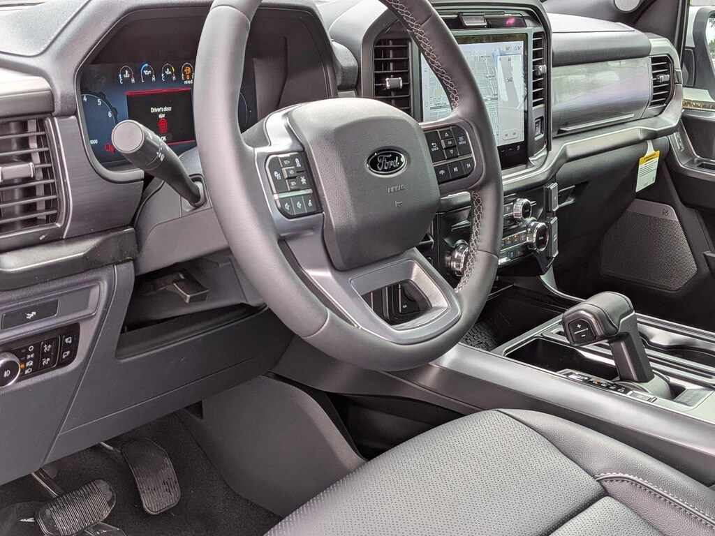 New 2026 Ford F-150 LARIAT Truck SuperCrew Cab