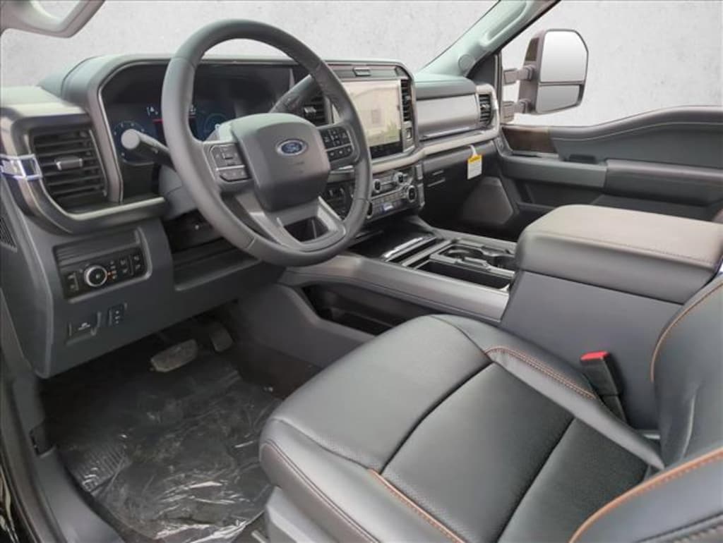 New 2026 Ford F-250 LARIAT Truck Crew Cab