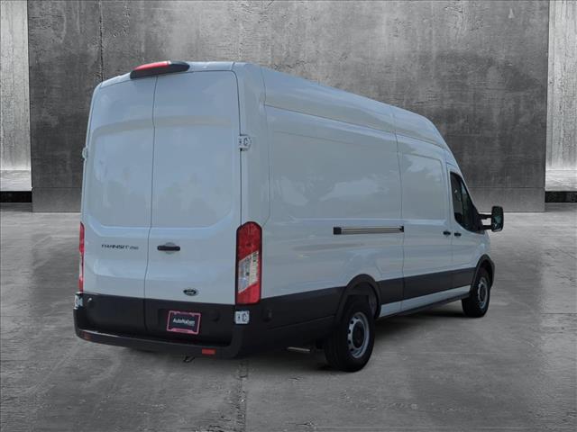 2025 Ford Transit photo 2
