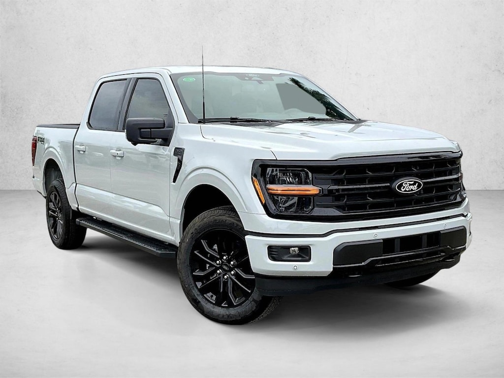 New 2026 Ford F-150 XLT Truck SuperCrew Cab