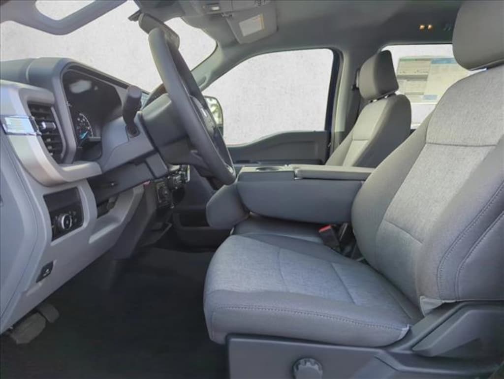 New 2026 Ford F-250 XL Truck Crew Cab