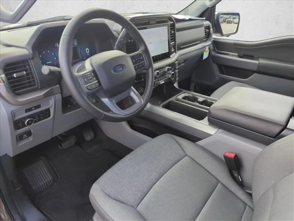 New 2025 Ford F-150 XLT Truck SuperCrew Cab