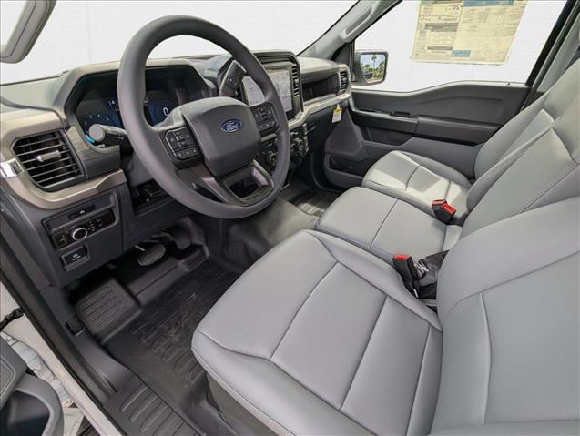 2025 Ford F-150 XL photo 3