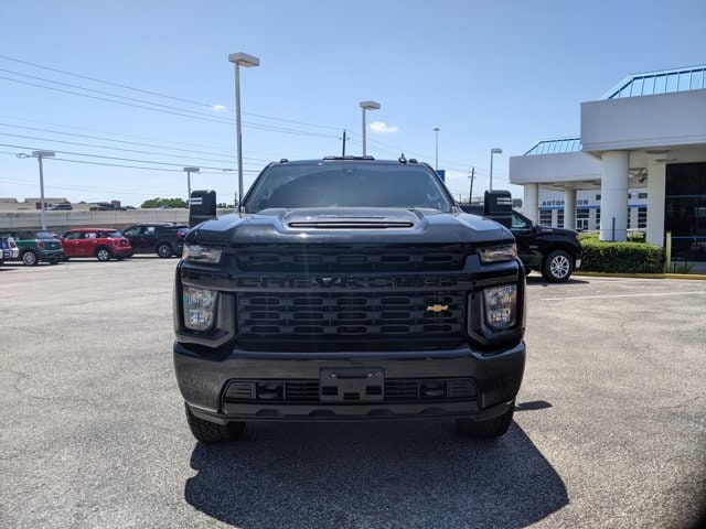 Used 2022 Chevrolet Silverado 2500HD Custom with VIN 2GC4YME73N1229114 for sale in Miami Gardens, FL