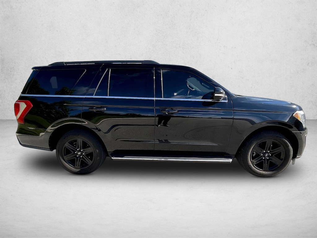 Used 2018 Ford Expedition XLT SUV