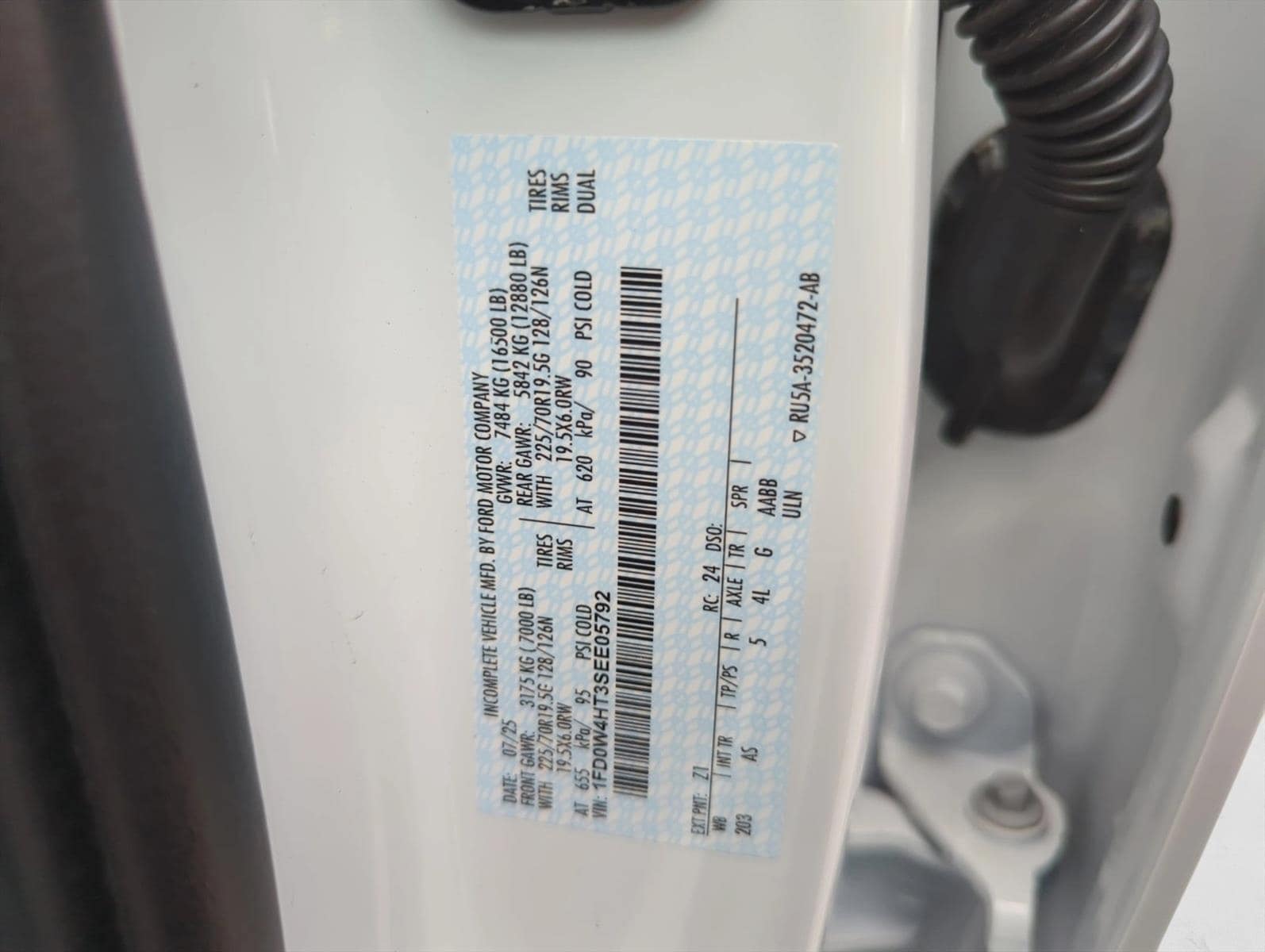 2025 Ford F-450 Super Duty Chassis Cab XL - Photo 19