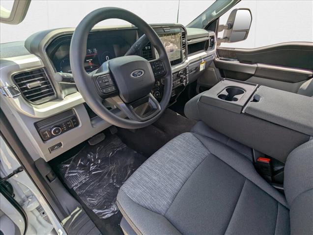 2026 Ford F-350 XLT photo 3