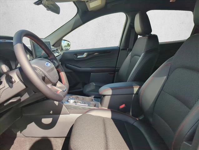 2026 Ford Escape ST-Line Sport photo 3