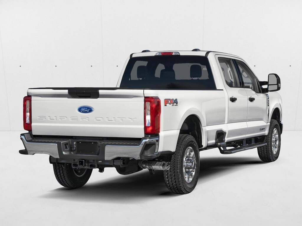 New 2026 Ford F-350 XLT Truck Crew Cab