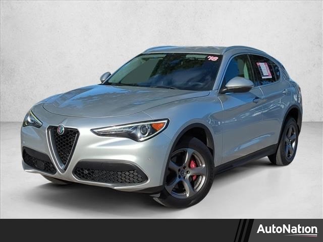 2018 Alfa Romeo Stelvio Base's photo