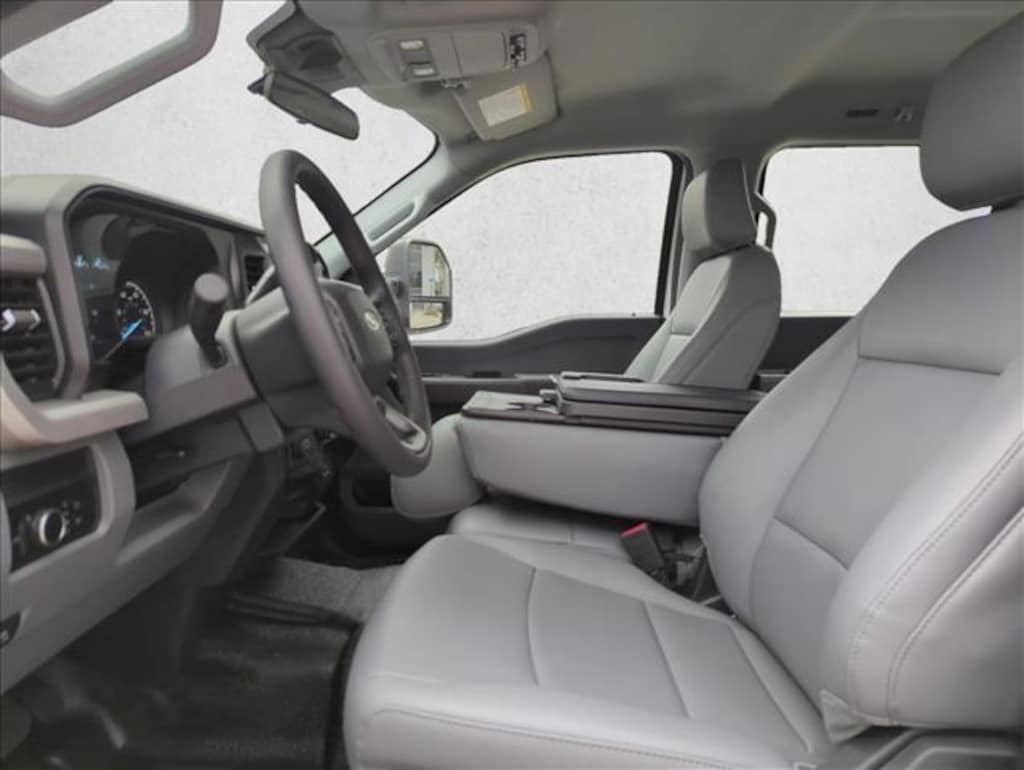 New 2026 Ford F-250 XL Truck Crew Cab