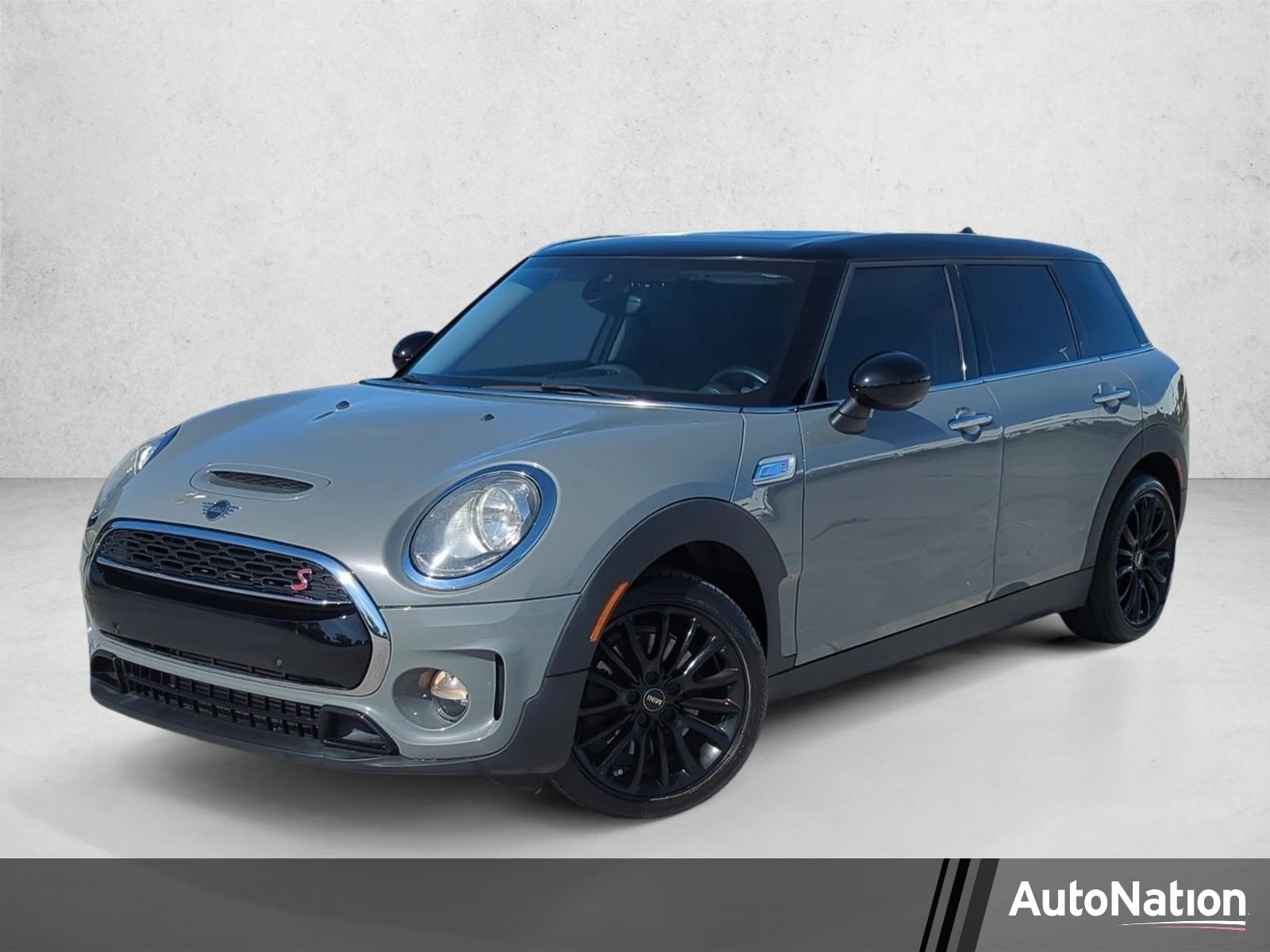 2019 MINI Clubman Cooper S Signature's photo