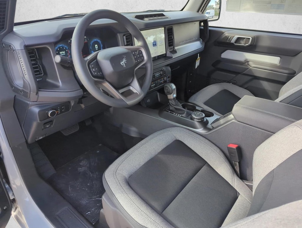 New 2026 Ford Bronco Base SUV
