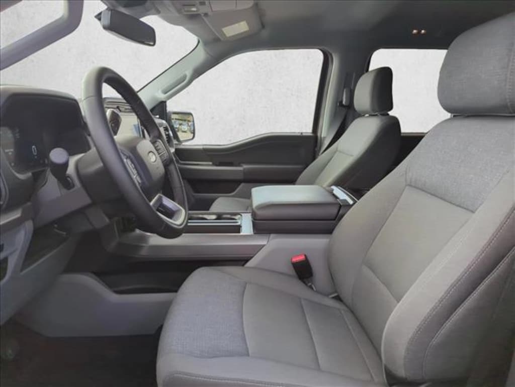 New 2025 Ford F-150 XLT Truck SuperCrew Cab