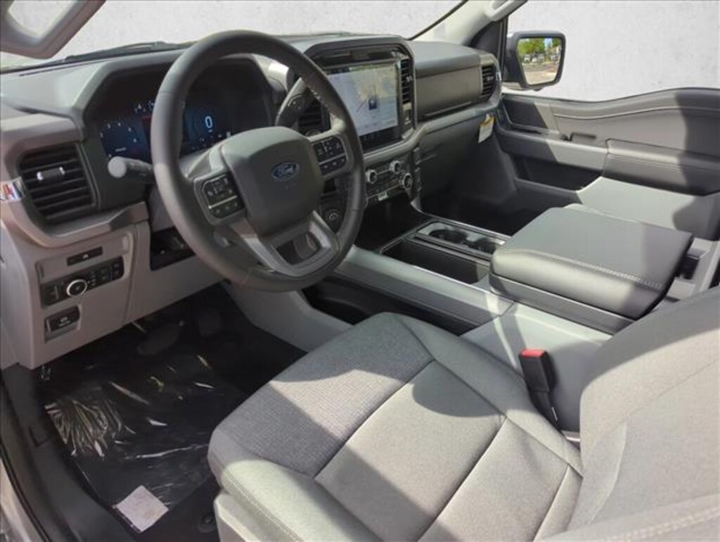 New 2025 Ford F-150 XLT Truck SuperCrew Cab