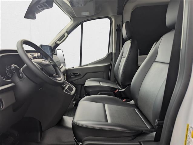 2025 Ford Transit photo 2