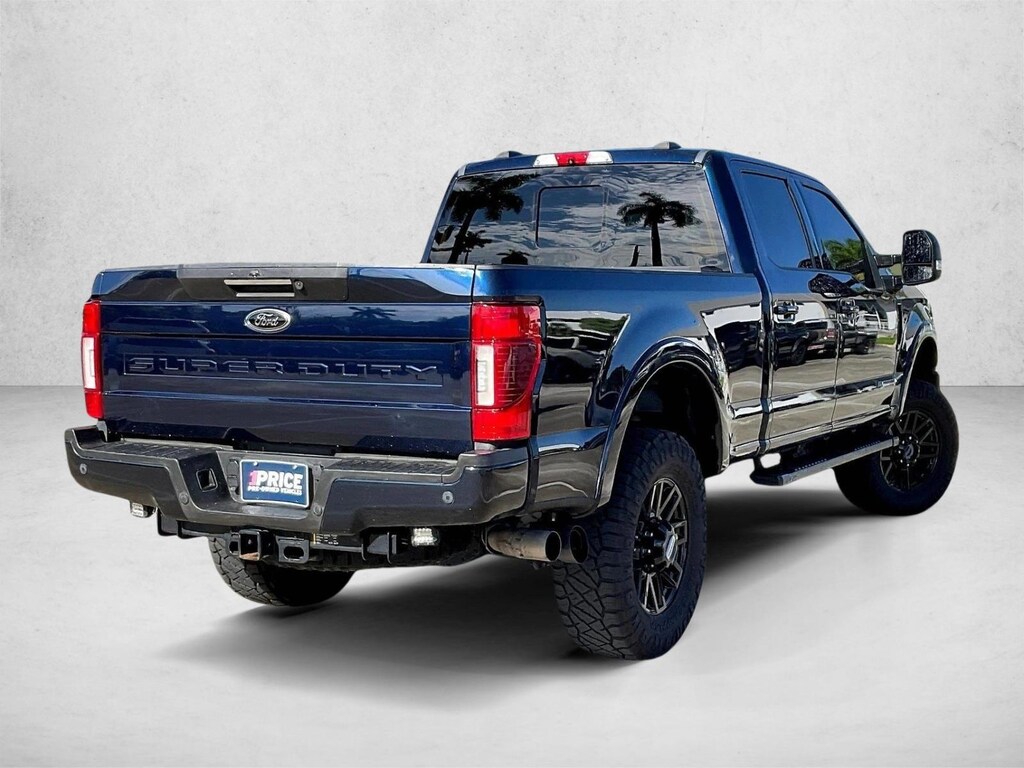 Used 2022 Ford F-250 LARIAT Truck Crew Cab