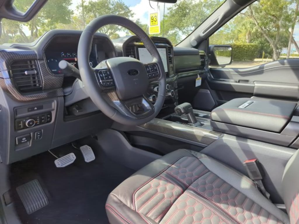 New 2025 Ford F-150 LARIAT Truck SuperCrew Cab