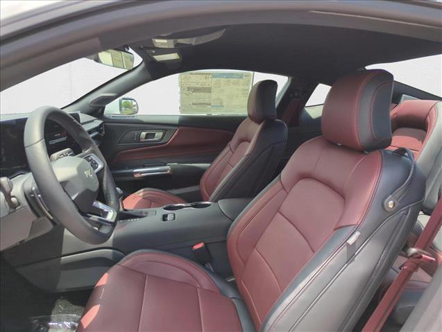 2025 Ford Mustang GT Premium photo 4