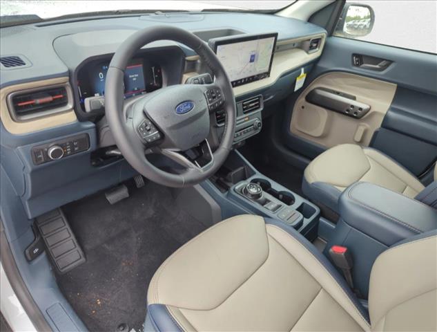 2025 Ford Maverick Lariat photo 3