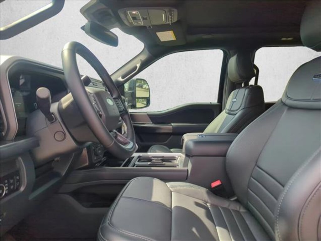 New 2026 Ford F-350 Platinum Truck Crew Cab