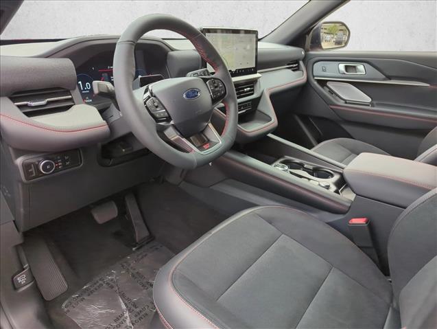 2026 Ford Explorer ST photo 3
