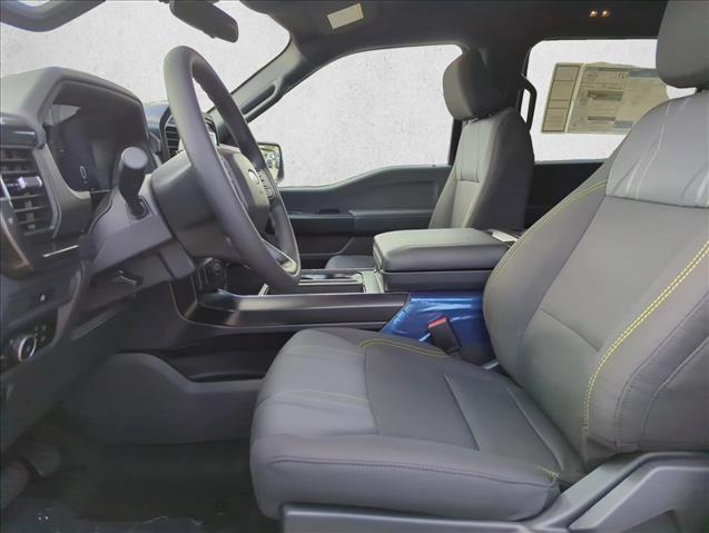 2025 Ford F-150 STX photo 4