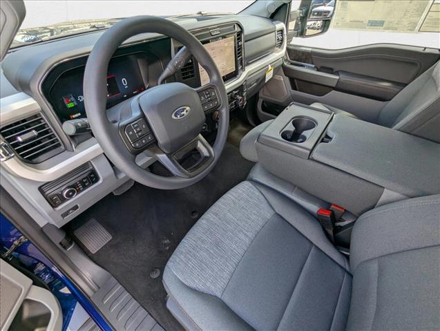 2026 Ford F-350 XLT photo 3