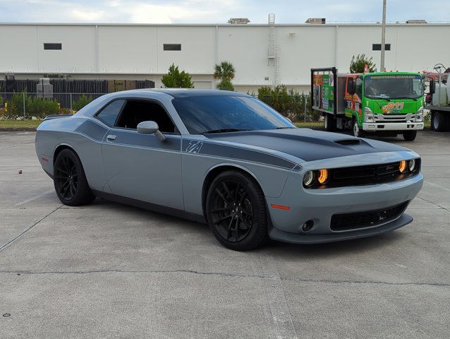 2021 Dodge Challenger R/T Scat Pack photo 3