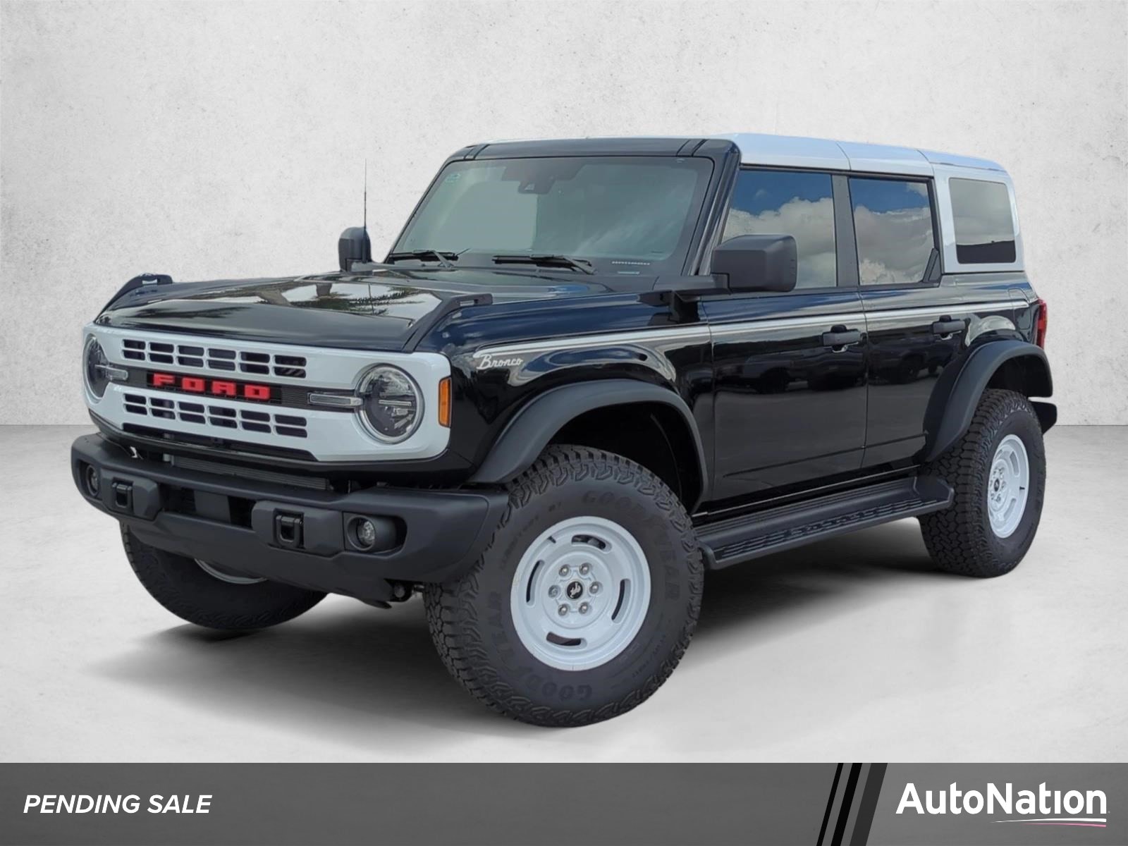 2026 Ford Bronco Heritage Edition 4x4's photo