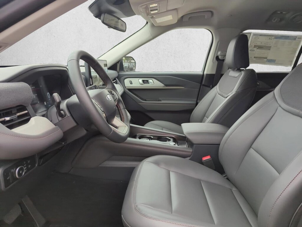 New 2026 Ford Explorer Active w/200A Pkg SUV